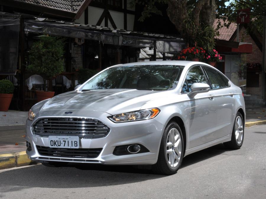 Ford Fusion 2013 года  (BR) (фото 4 из 27)